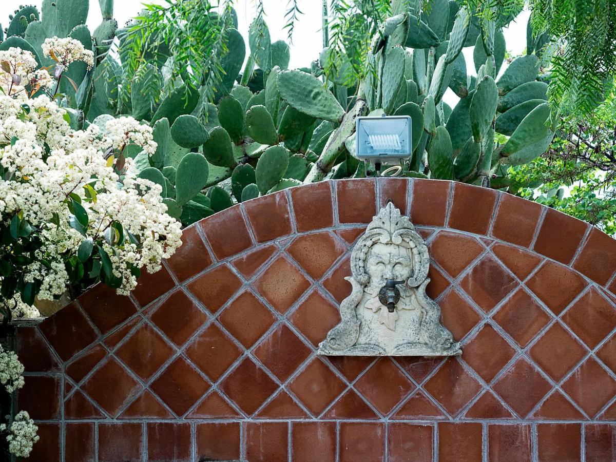 Fontana Del Cherubino Santa Maria di Licodia Luaran gambar